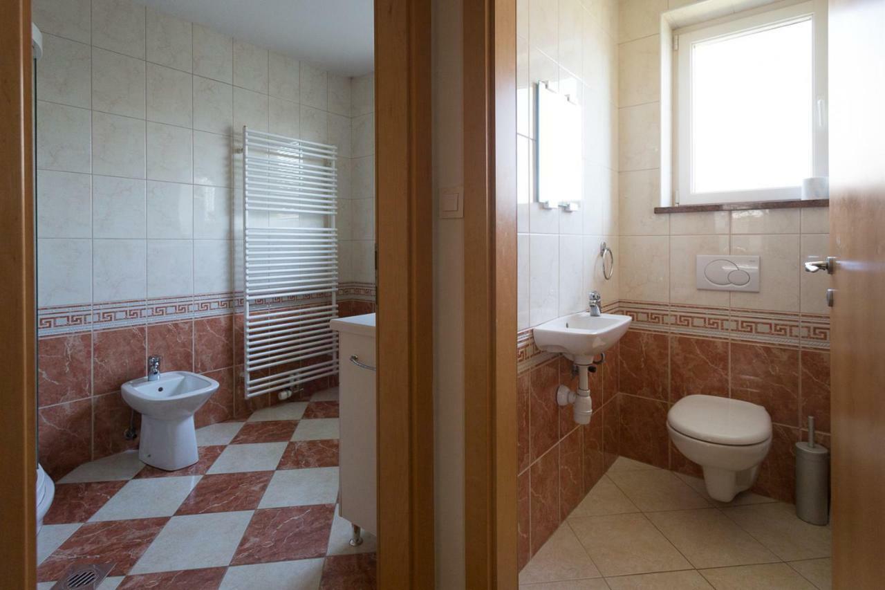 Vacation Home Sofia Zgornje Gorje Екстериор снимка